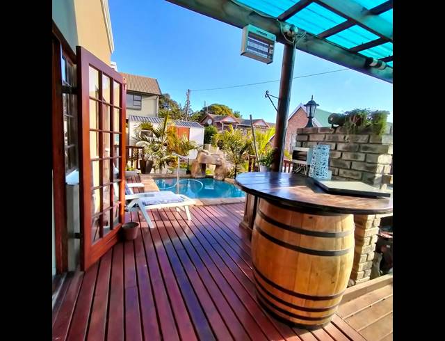 4 BEDROOM HOUSE FOR SALE IN FRAAIUITSIG